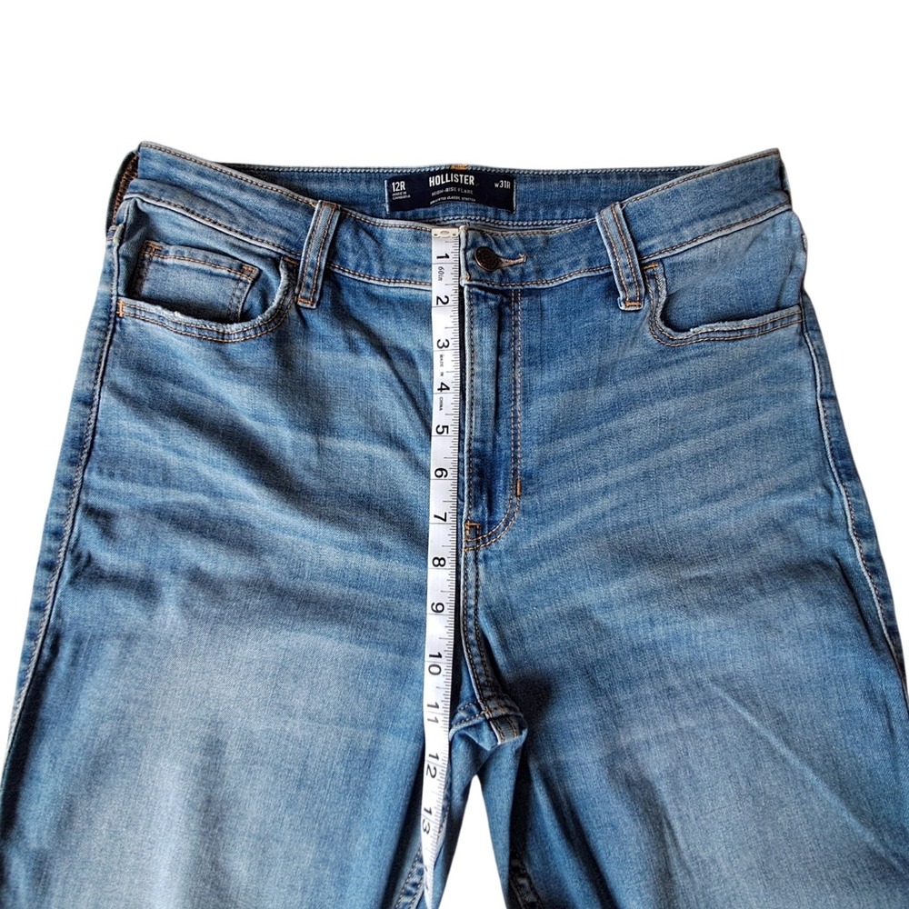 Hollister High-Rise Flare Jeans Medium Wash Distressed Ripped Knee 12R W31R - Picture 4 of 10